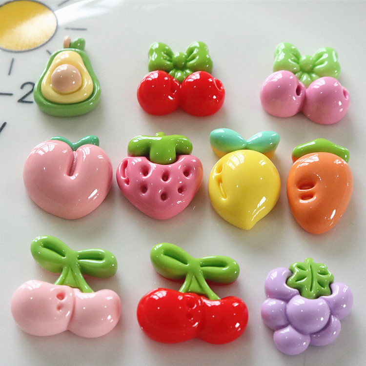 Shiny strawberry avocado fruit cream glue diy small accessories, hair accessories, headwear, hair clips, resin small accessories full figure