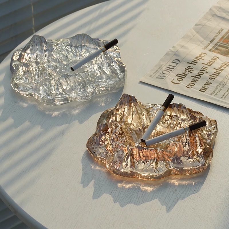 Nordic iceberg glass ashtray, home creative and trendy decorative item, ashtray, Snow mountain cigar tray, living room decoration details Picture