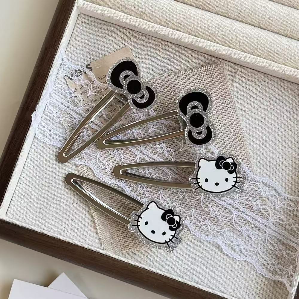Sweet and cool girl cartoon cat hairpin for girls, silver hollowed-out duckbill clip, bangs side clip, versatile girls' hairpin full figure