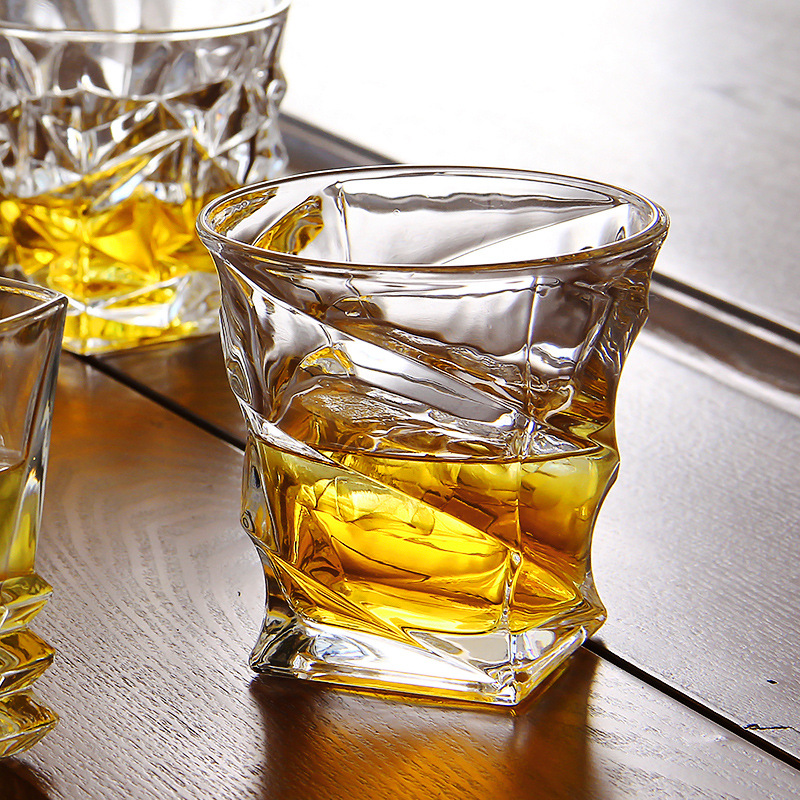 Wholesale of high-end glass whisky glasses, European spirits glasses, thickened foreign wine glasses, beer glasses, large wine glasses and wine sets details Picture