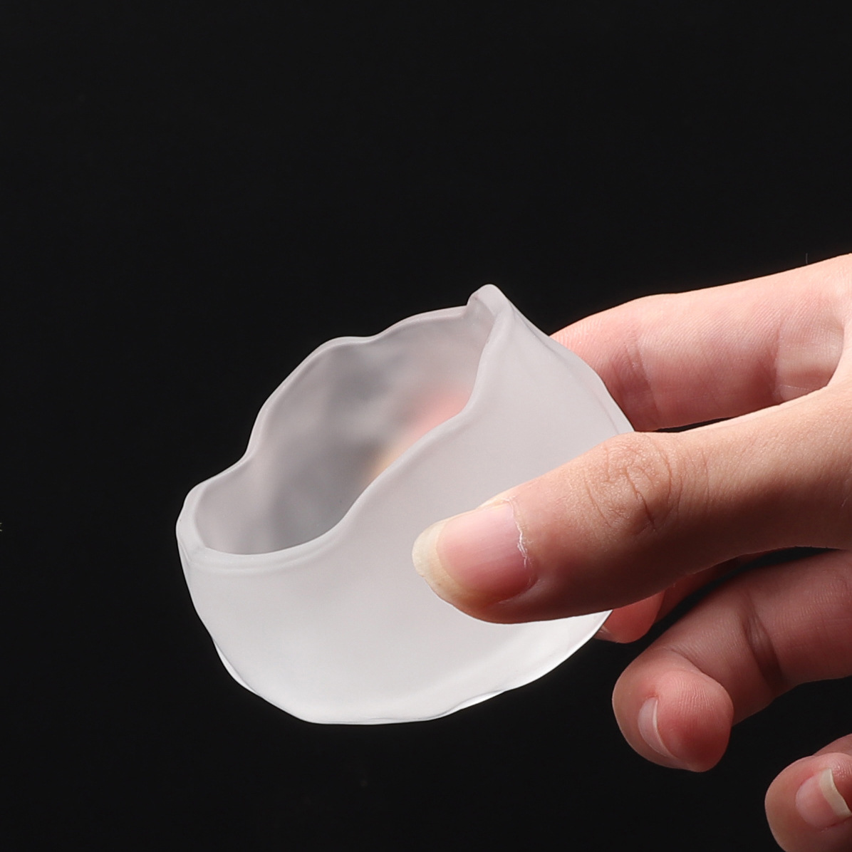 Wholesale of Japanese frosted glass cups, household frozen burnt tea cups, master cups, commercial Gongfu tea tasting cups Specification drawing