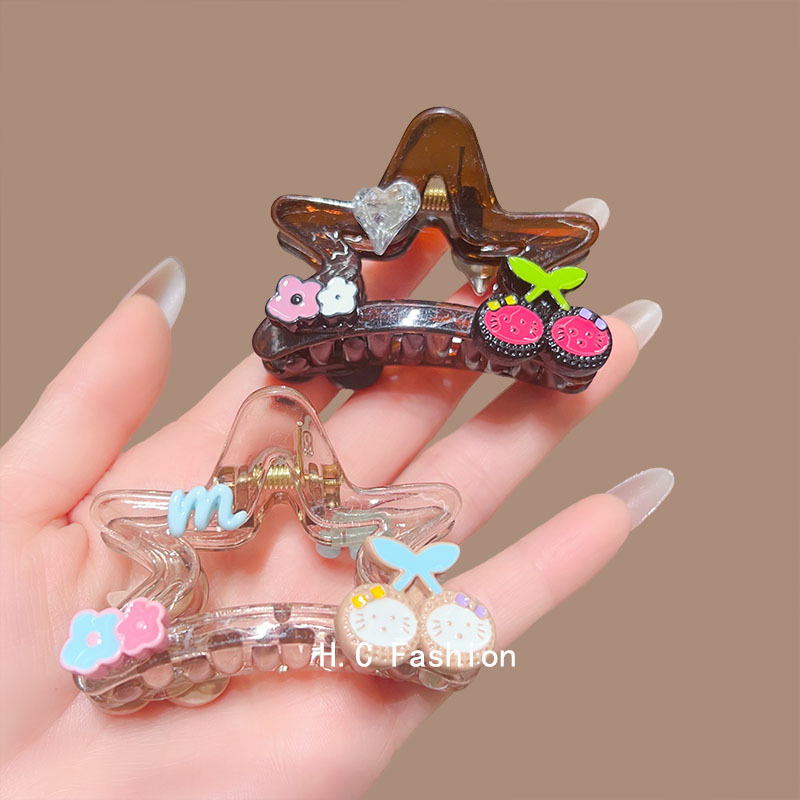 Shark hair clips for women with a high-end look, colorful letter cherry five-pointed star headwear, hair clips at the back of the head, and hair curls Application Scenario