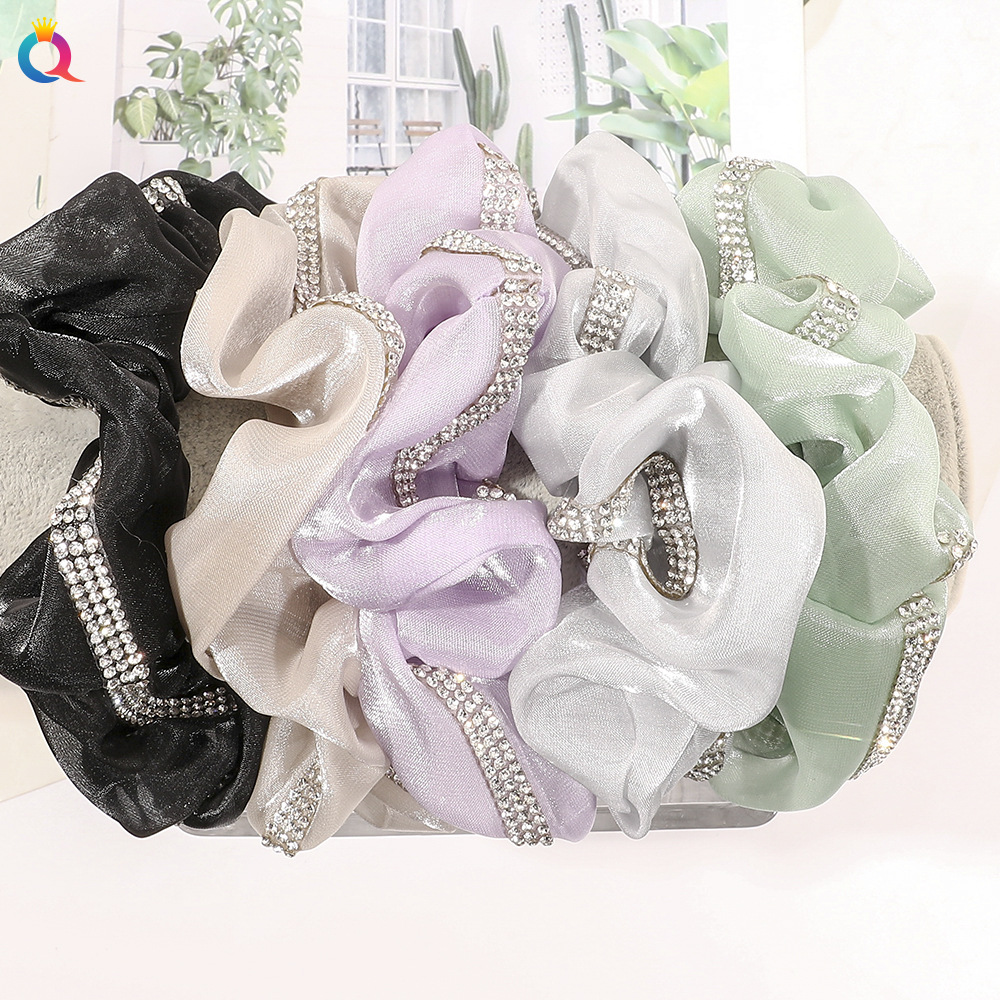 Qiyue Cross-border Large Intestine Hair Band, rhinestone velvet fabric hair band, bun hairstyle, ponytail, mesh hair rope, hair accessory for women Application Scenario