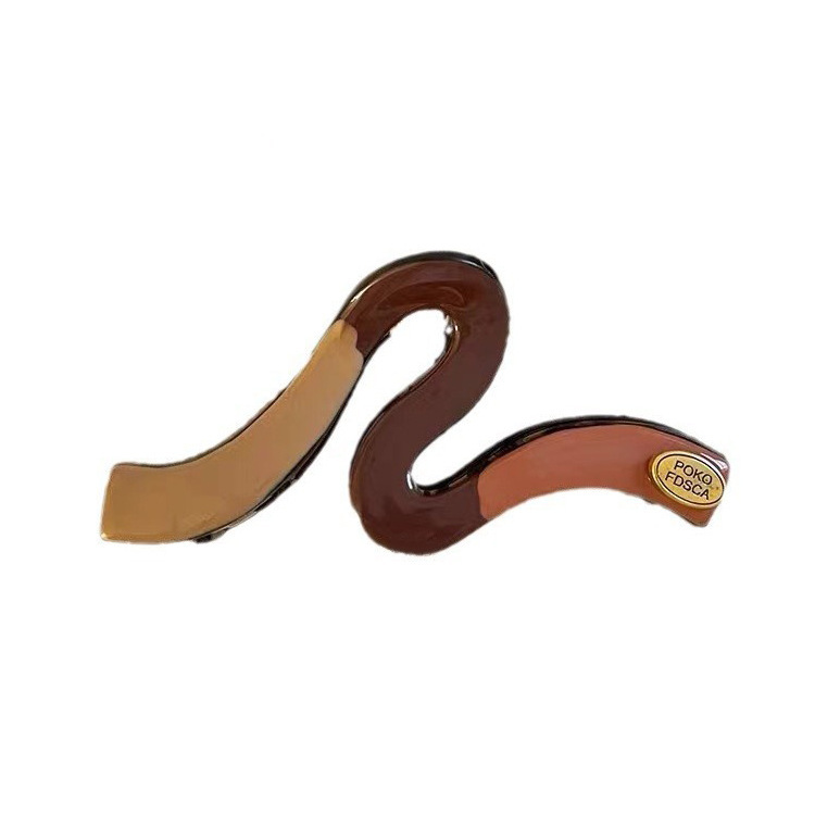 French minimalist color-blocking hair clip, large wavy line grab clip, high-end gold label shark clip, back head plate hair clip Item Picture