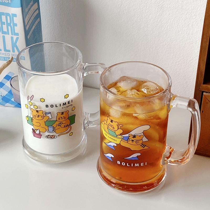 Bolimei's large-capacity glass cups for iced tea by the fire, cute cat and tiger water cups, milk tea cups, beer mugs and cartoon cups full figure