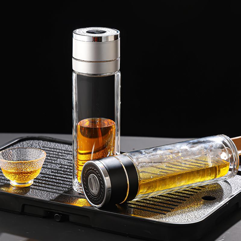 Instant opening cup, one-click lid opening glass cup, business car cup, tea and water separation, double-layer high borosilicate gift water cup consignment Application Scenario