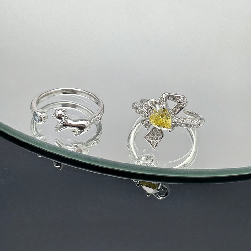 A light luxury and high-end bow yellow diamond open ring for women on Instagram, with a cold and elegant style, exquisite and versatile ring accessory details Picture