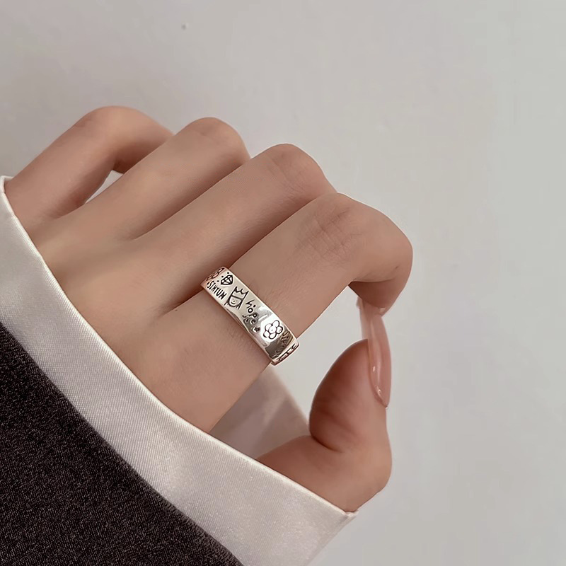 Graffiti niche design, high-end and light luxury open ring, women's personalized and fashionable open ring, simple ring, cool and trendy food ring Application Scenario
