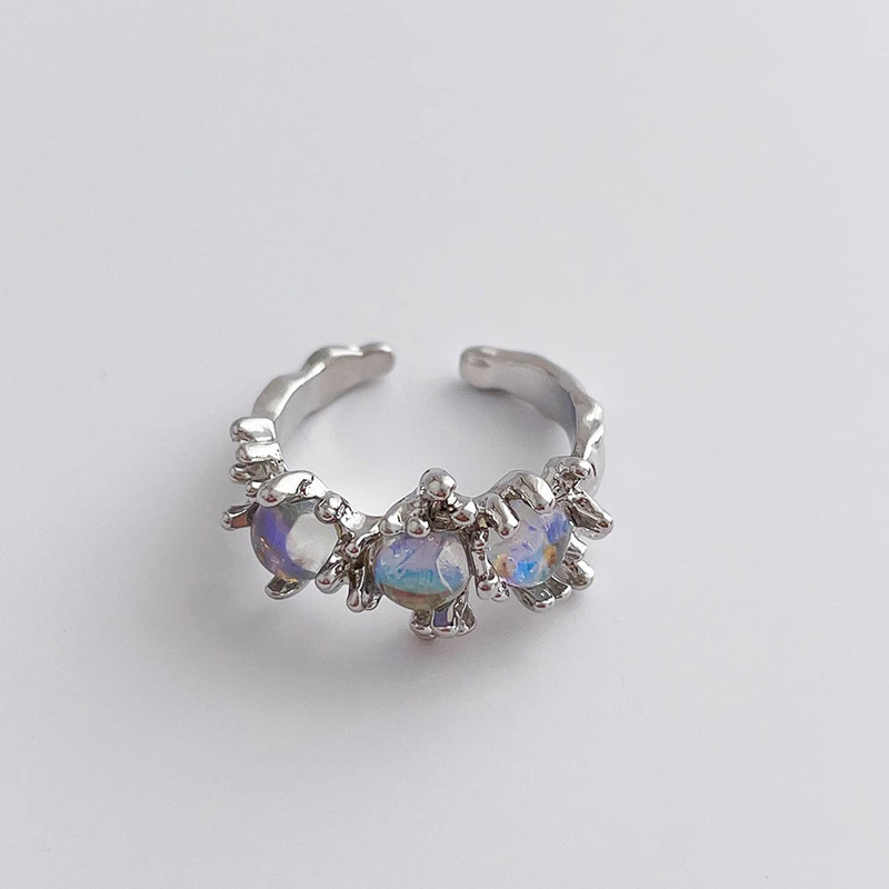A niche design sense, retro geometric moonstone, light luxury open ring, a unique hip-hop food ring accessory for women on Instagram Specification drawing