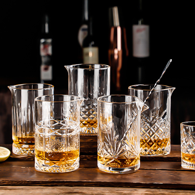 Mixingglass Ice-patterned glass cocktail shaker, engraved grid mixing cup, 700ml cocktail mixing glass full figure