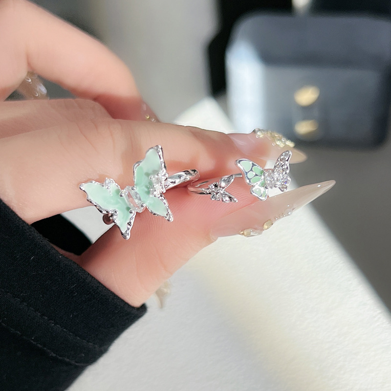 French-style, niche Bohol Manbo butterfly opening ring for women on Instagram, a unique and exquisite individual ring with a cold style Application Scenario