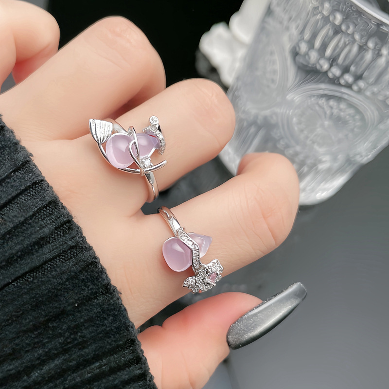 The new ice-transparent haze purple gourd open ring is feminine, lightweight, luxurious, sweet, cool and fashionable. It has a cold style and is trendy and niche Specification drawing