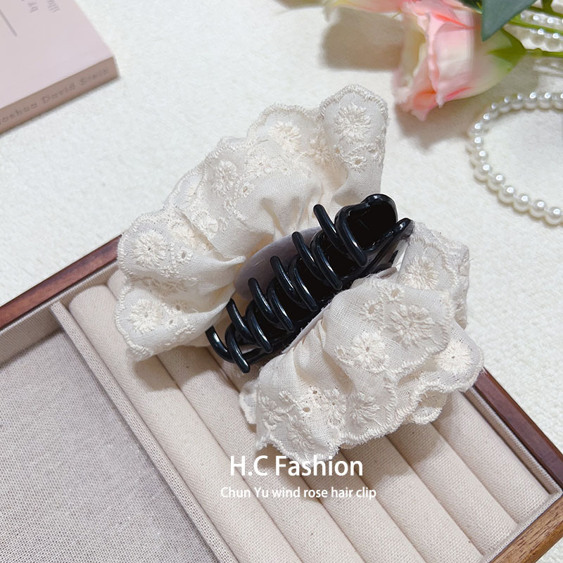 French super fairy three-dimensional rose claw clip, a versatile headflower with a high-end feel, an elegant updo shark clip at the back of the head Specification drawing