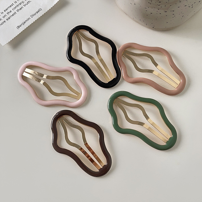 Hollowed-out oil-drip cloud hair clips, hair accessories, bangs clips, headwear, ins high-end style hair clips, y2k dopamine accessories details Picture