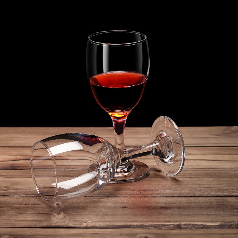 Wholesale of high-end and light luxury wine glasses for home use, commercial high-end glass highball glass sets Application Scenario