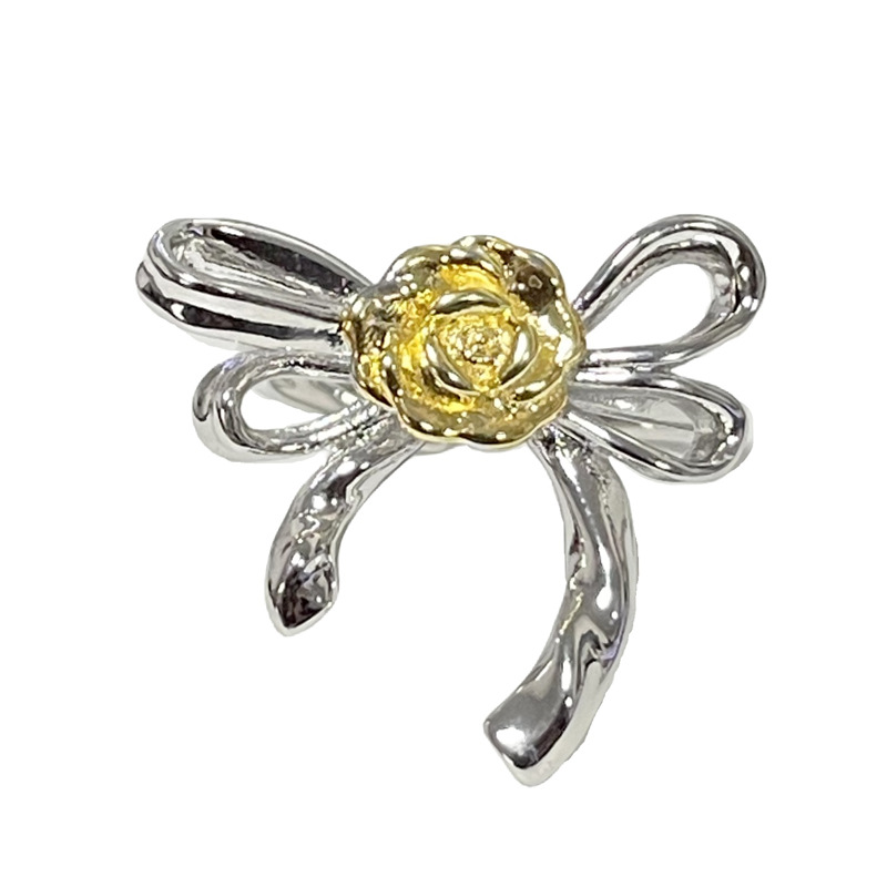 A minimalist Daisy flower ring for women with a bow, exuding a sense of fashion and sophistication, and is versatile and personalized Item Picture