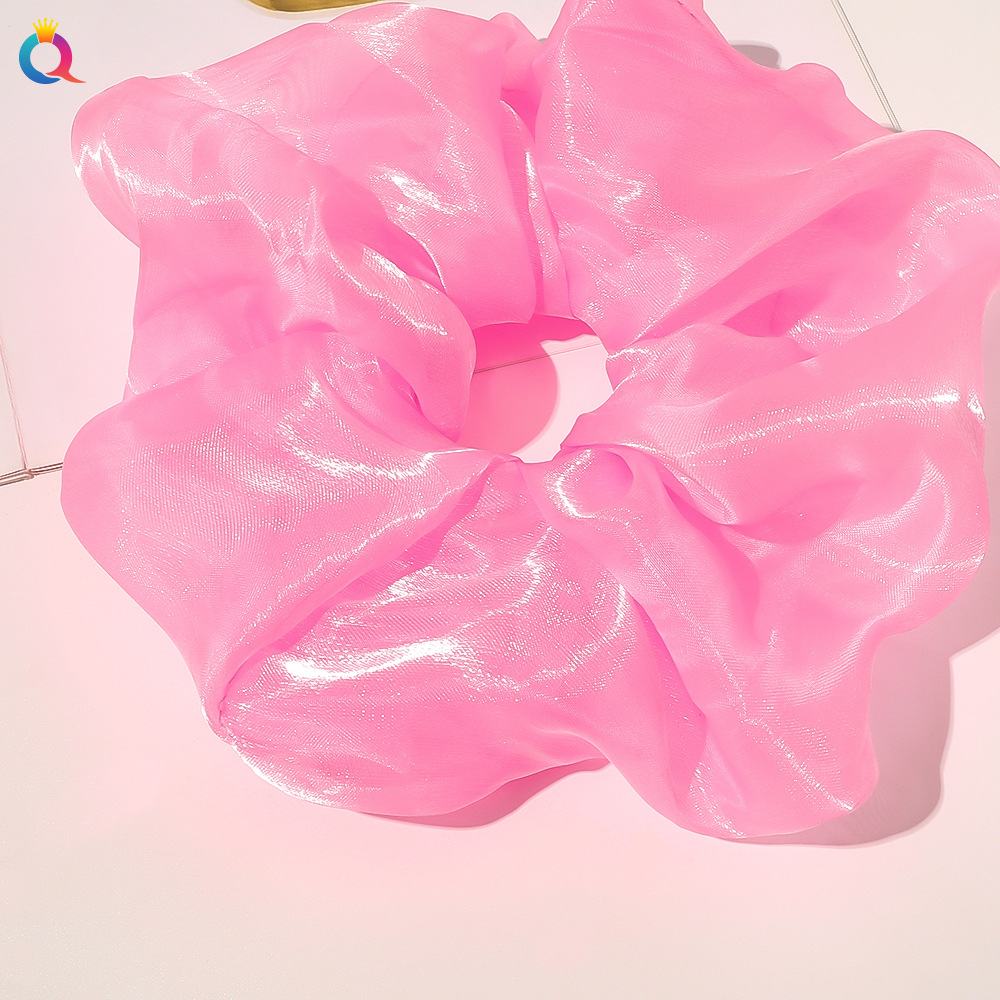 Qiyue Super Bright Silk Yarn Large Intestine Hair Band, fresh and clean hair Tie, Ougen yarn hair tie, large intestine Hair band wholesale Application Scenario
