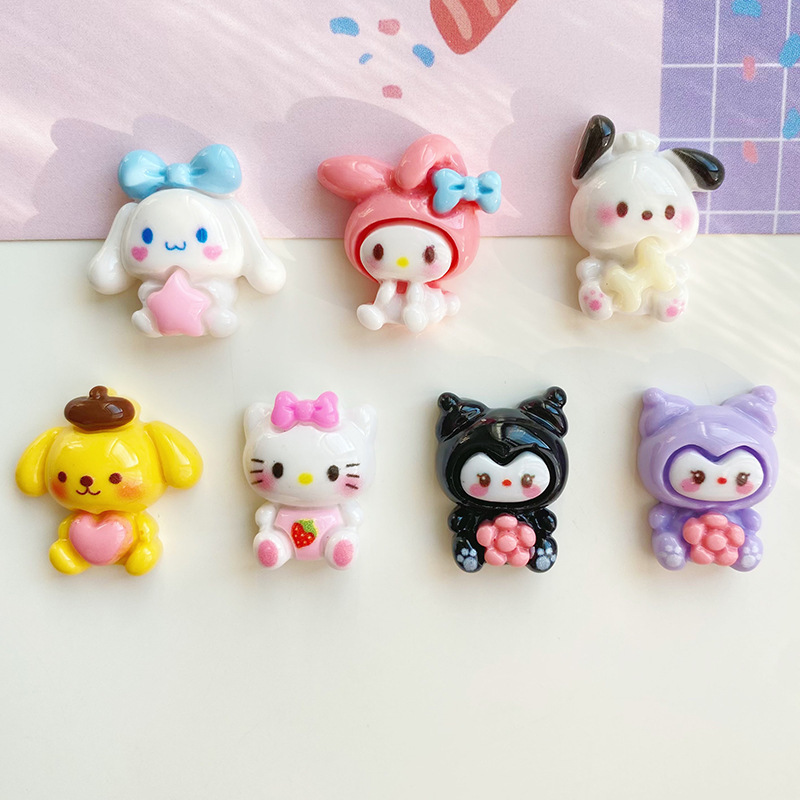 Cartoon and cute Sanrio resin accessories, diy jewelry accessories, hair clips, headwear, phone cases, cream glue accessories full figure