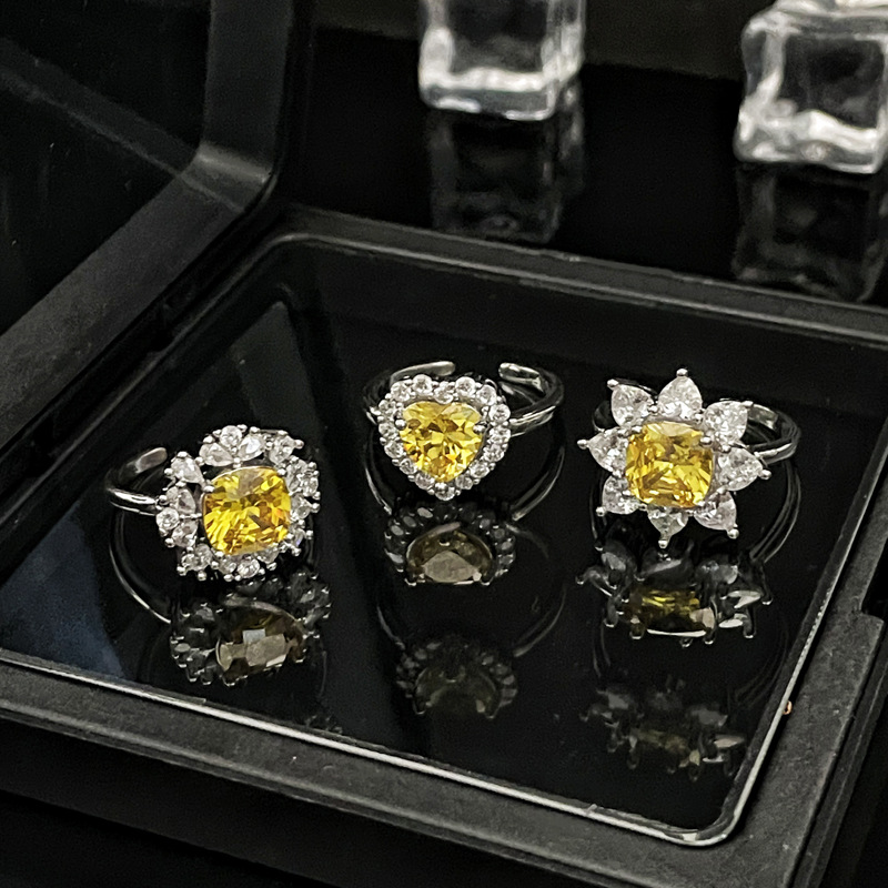 Cross-border colored gemstone, light luxury and high-end feel, yellow diamond zircon geometric adjustable ring, fashionable and cold style ring accessory trend Application Scenario