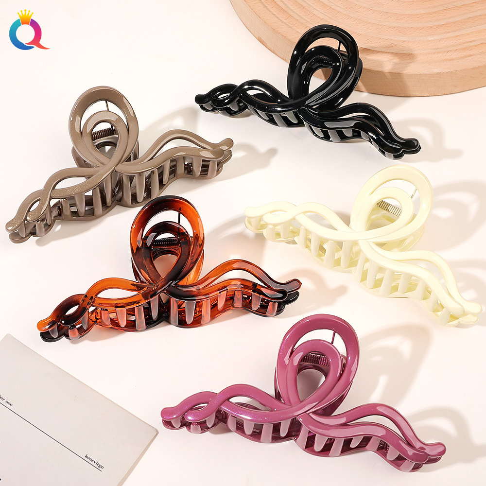 Wholesale of Qiyue Cross-border Oversized hair clips, new cross-wave gripper, back head updo, shark clip hair accessories full figure
