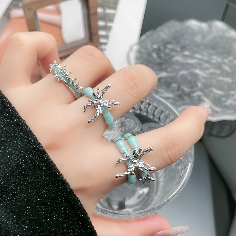 New punk liquid butterfly opening ring for women, mint green drip glaze, fashionable and cold style, niche and exquisite food ring details Picture