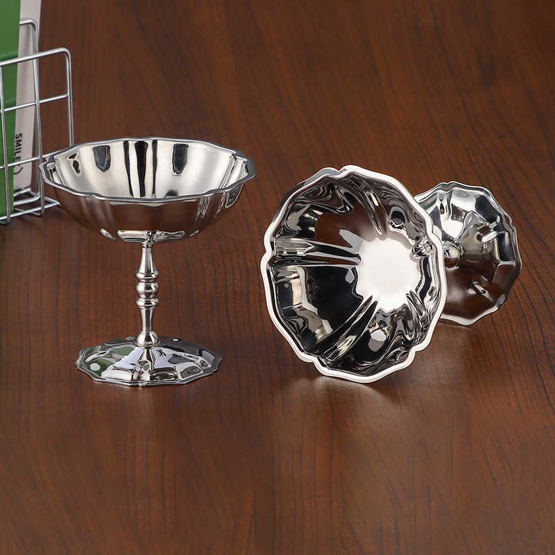 304 stainless steel ice cream cup, highball cup, pudding dessert cup, cocktail cup, smoothie, light luxury lotus ice cream cup full figure
