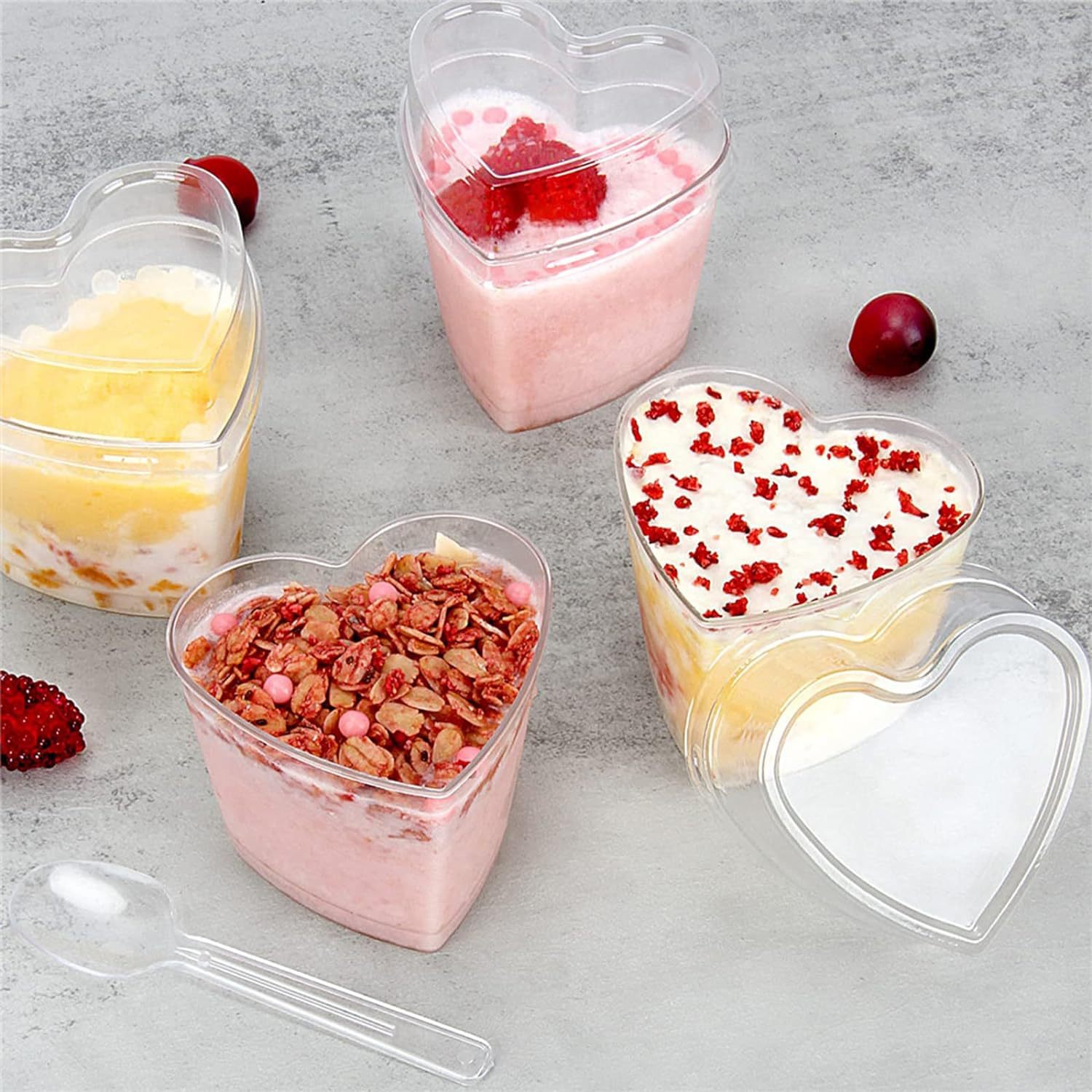 Disposable transparent plastic cups, flat LIDS, heart-shaped pudding cups, dessert cups, double-layer milk cups, heart-shaped mousse cups details Picture