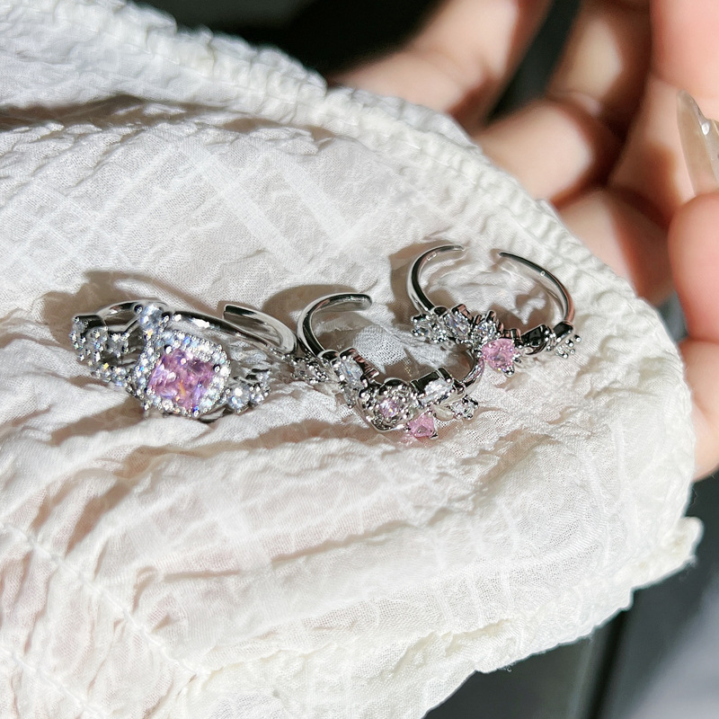 Cross-border heartwarming rose pink diamond sweet and cool open ring for women, delicate, light luxury and high-end feel, geometric versatile best friend ring details Picture