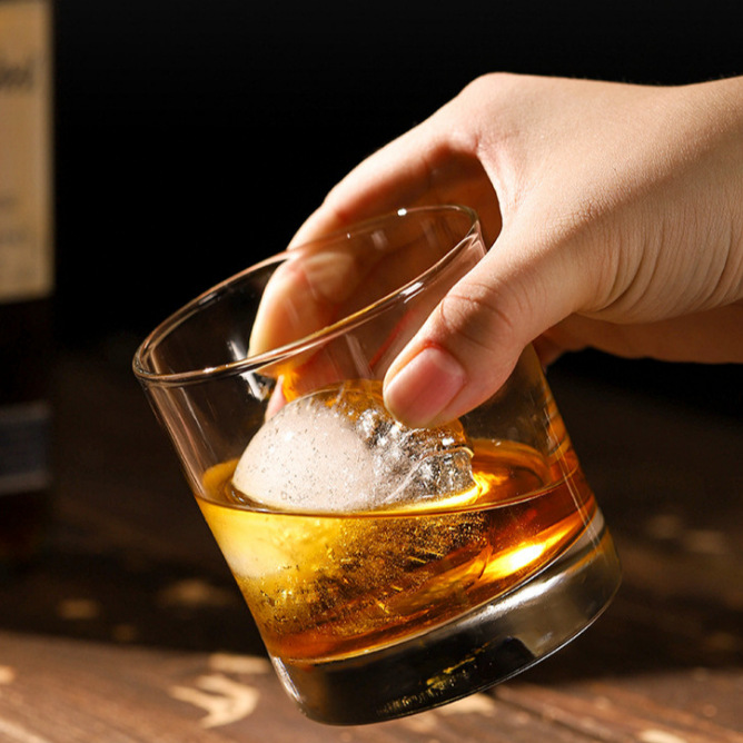 Libby classic whisky glasses, straight water glasses, household restaurant and hotel glass cups, round glass cups for spirits wholesale details Picture