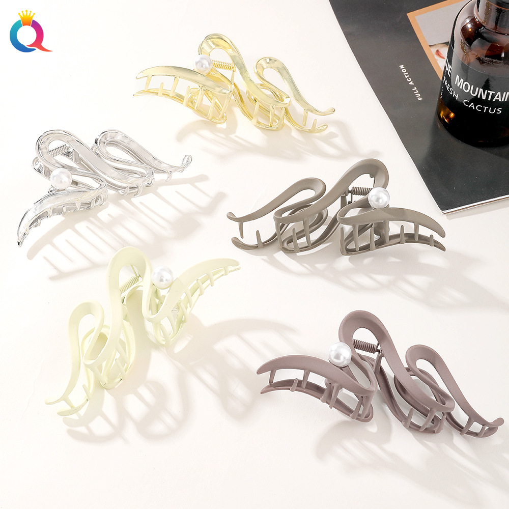 Qiyue Metal gripper, large shark clip, hairpin, ins high-end style hair gripper, hair accessory and headwear wholesale full figure