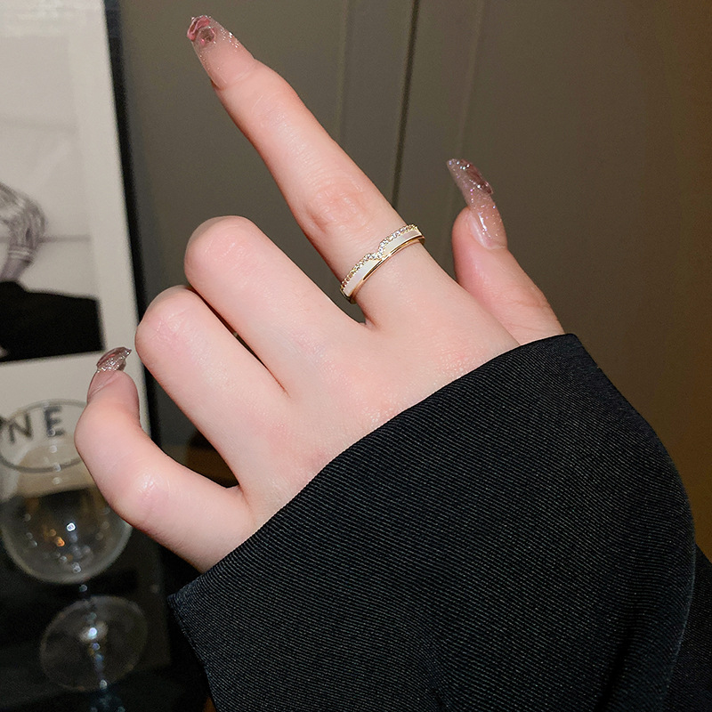 A trendy, individualistic, light luxury and high-end drip-glazed open ring with a cold and unique style on Instagram Specification drawing