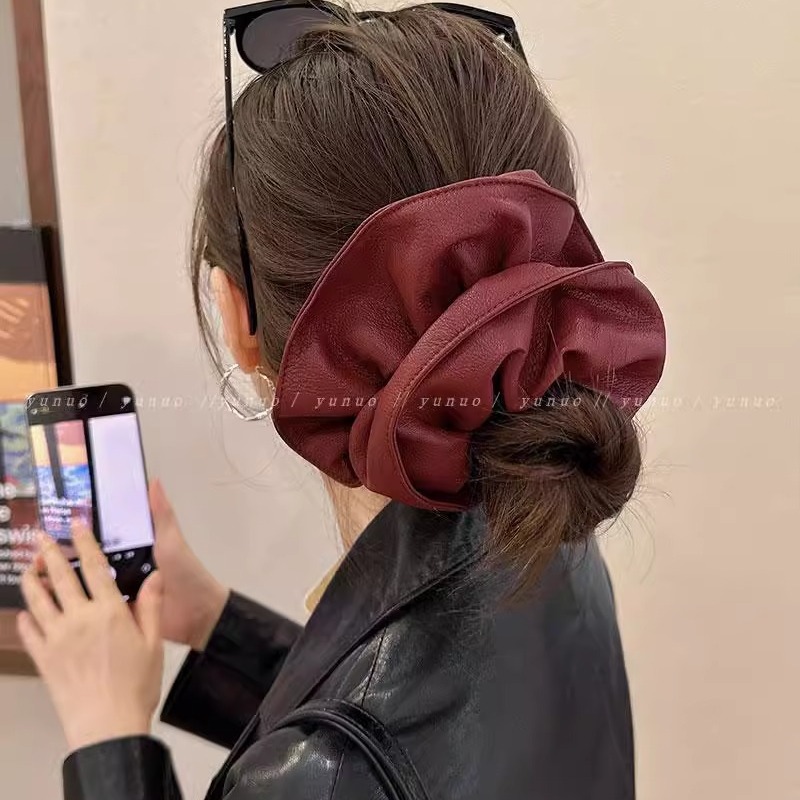 Ankela wine red pu leather hair band for women, large and high-end style hair tie, new hair tie, pleated large intestine band details Picture