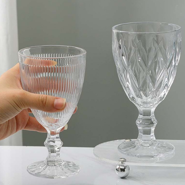 ins Sunflower highball glass, Nordic embossed sparkling wine glass, Champagne glass, cold drink milkshake glass, juice glass Application Scenario