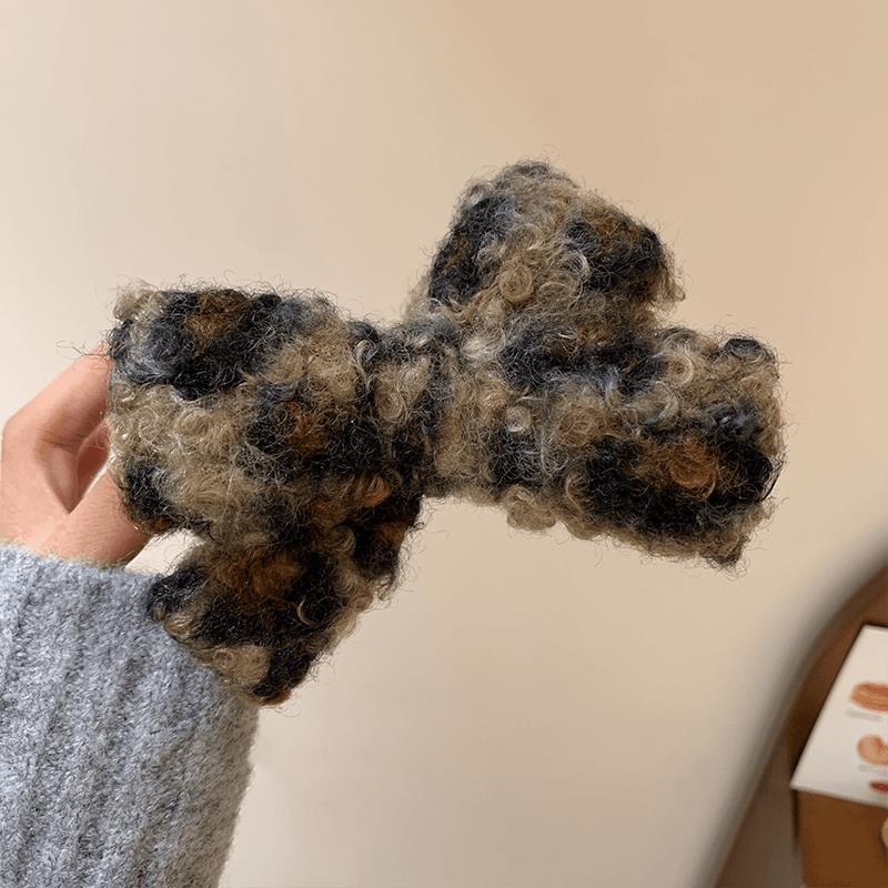 Spring and summer leopard-print plush bow bun hair clip, female back head style plate hair clip, high ponytail fixed hair clip details Picture