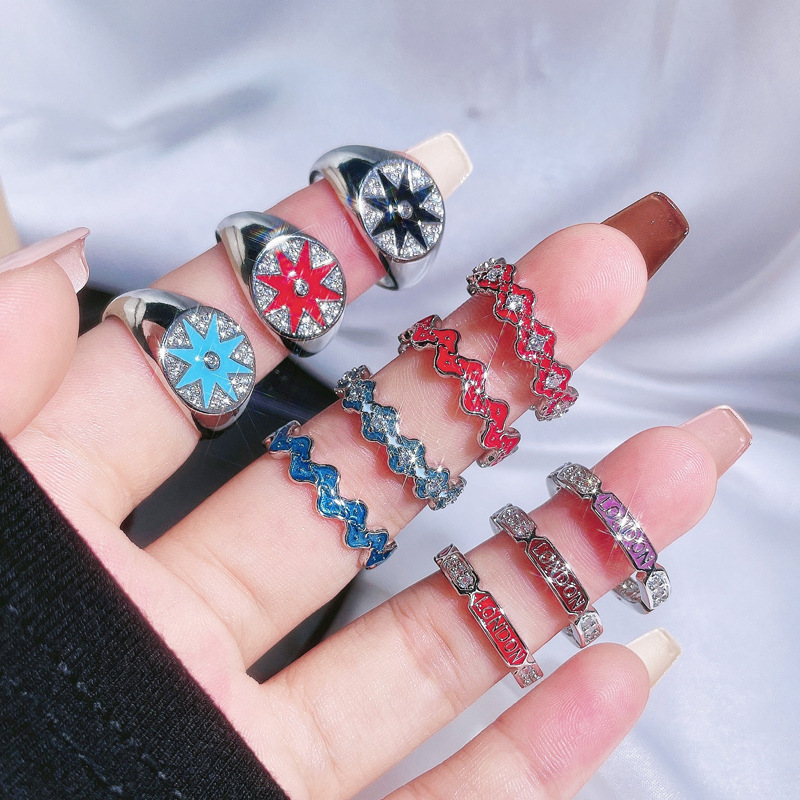 A light luxury and high-end starlight glaze open ring with female letters, a niche and cold style, exquisite quality, sweet and cool ring trend Specification drawing