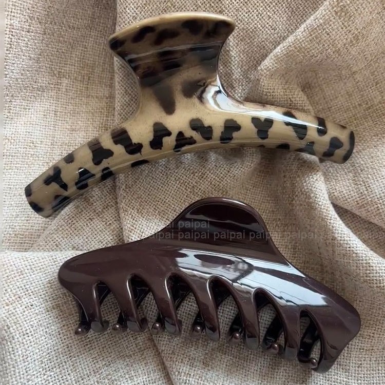 Leopard-print large shark clip, high-end style, back head bun hair clip, retro and full, bath hair clip, cross-border head full figure