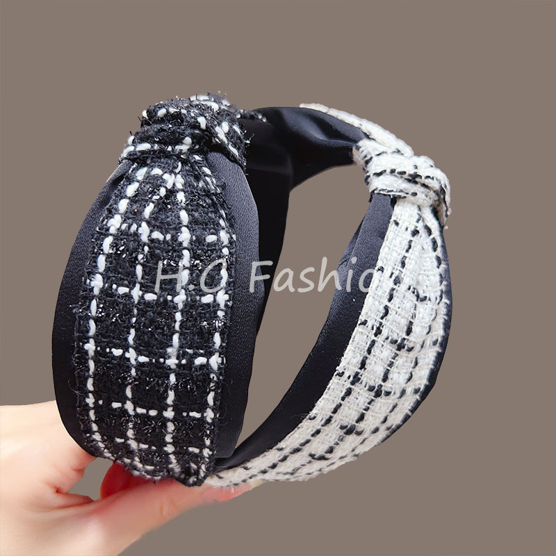 New Chanel-style black and white knotted hair band, high top and wide edge headband, Korean high-end face-washing hair clip accessory Specification drawing
