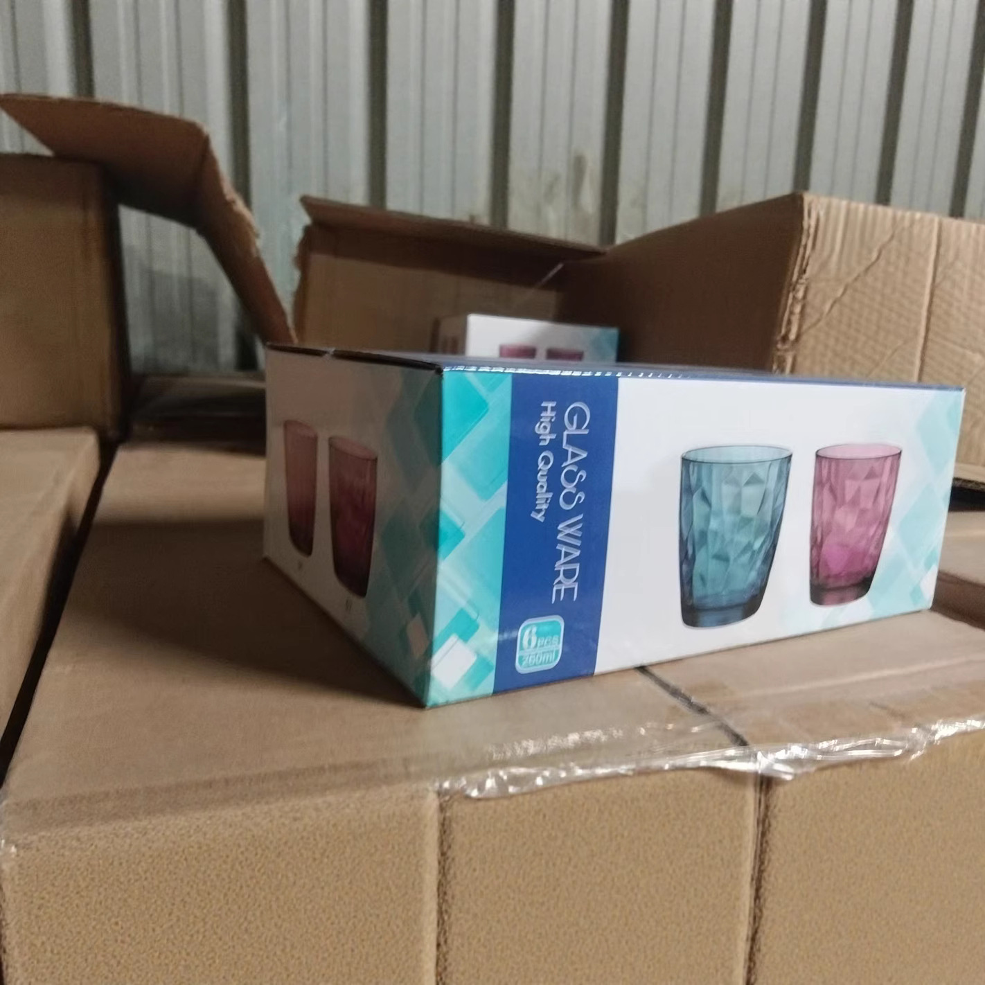 Wholesale hotel mouthwash cups, front desk flower tea cups, the same style as Lefeng couple brushing cups, water cups, glass cups, color boxes for household use Application Scenario