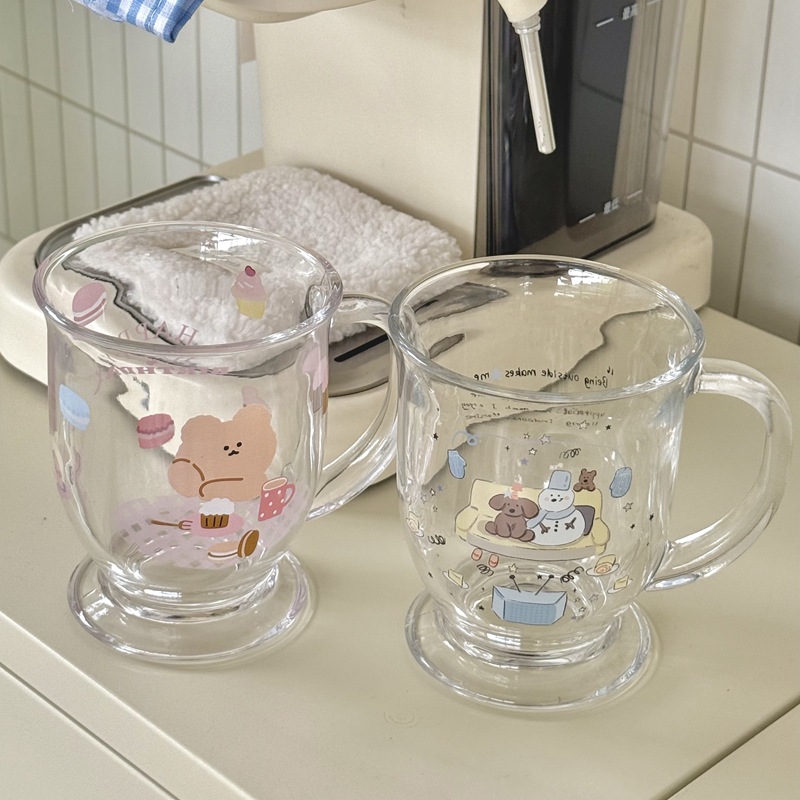 Ins-style glass water cup, Christmas snowman cup with handle, large-capacity glass cup, dessert bear glass cup Application Scenario
