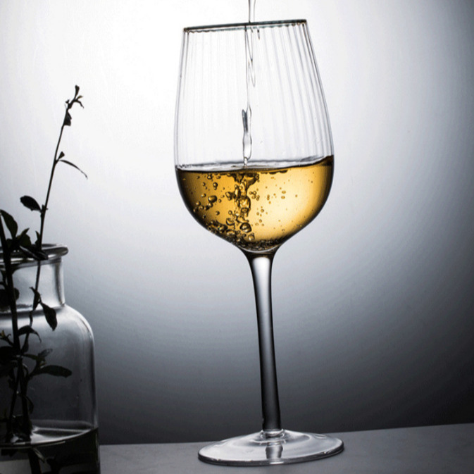 Wholesale of green apple Nordic and European-style striped glass wine glasses, wine glasses, glass cups and goblets Specification drawing