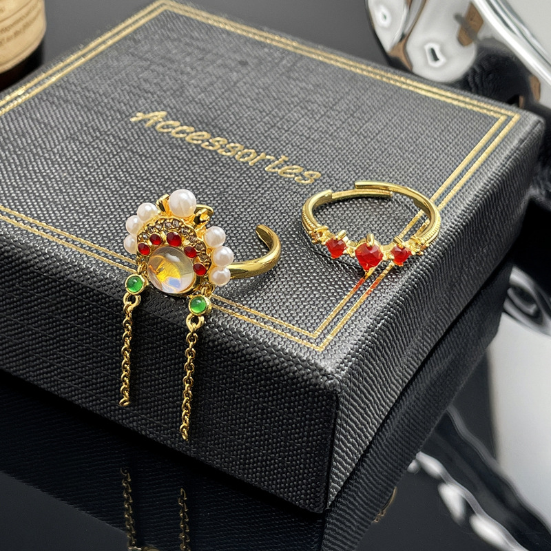 New national trend and ethnic style Peking Opera mask ring for women, with a unique, light luxury and high-end feel. A distinctive and elegant food ring Specification drawing