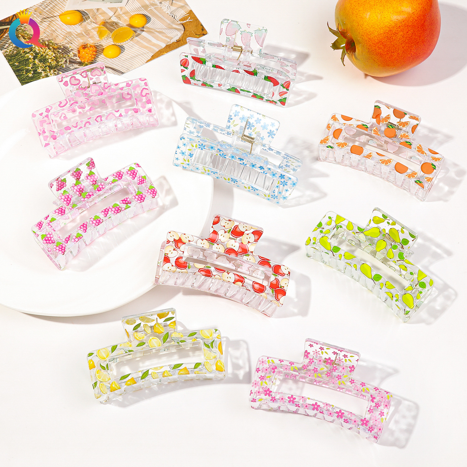 Qiyue Cross-border printed hair clips, floral curls, hair grabbers, cute shark clips, summer high-end hair accessories wholesale Application Scenario