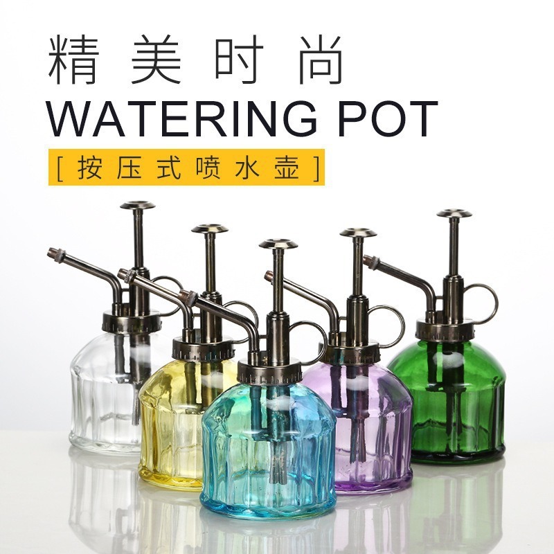 Colorful European retro garden watering can, small glass pressure pot, flower watering pumpkin sprayer, sprayer, vase watering full figure