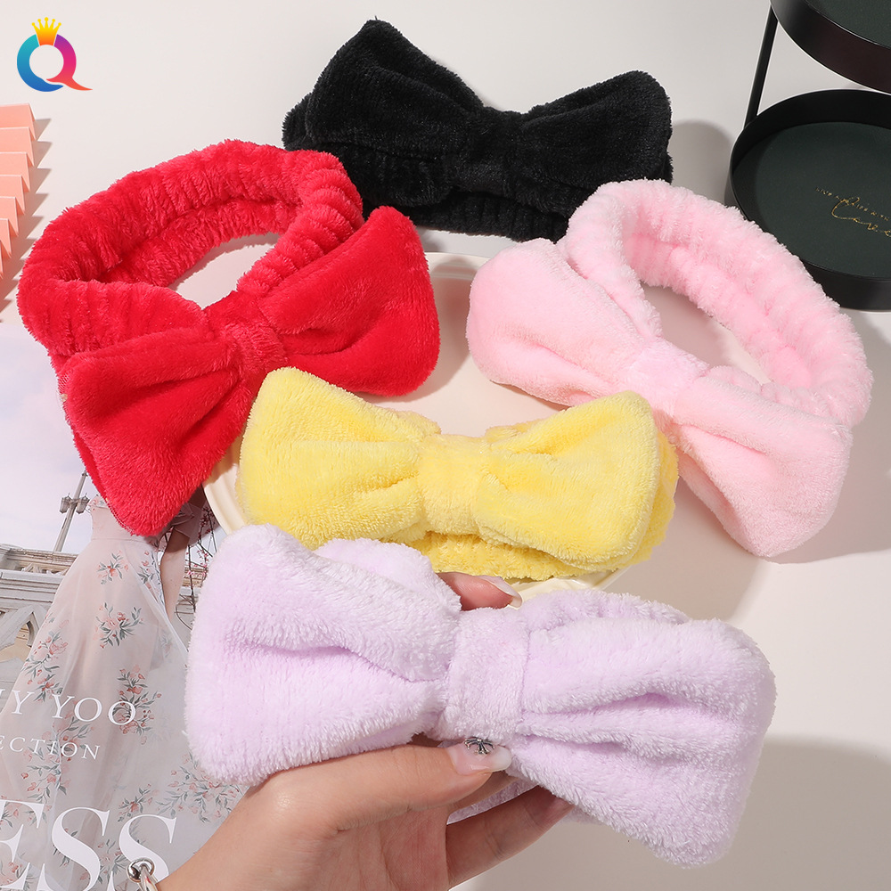 Qiyue Cross-border Coral fleece hair Band, simple bow face wash hair band, solid color headband, hair band, hair accessory wholesale Application Scenario