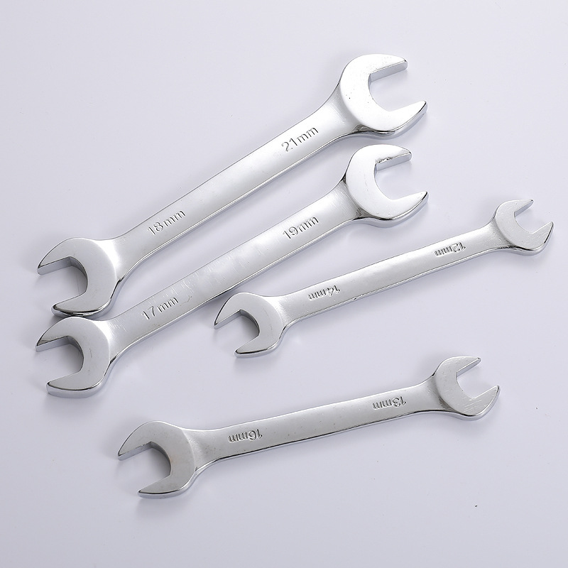 High-carbon steel thickened double-head open-end wrench set, dual-purpose fixed-head fork socket industrial-grade auto repair wrench tool set Application Scenario
