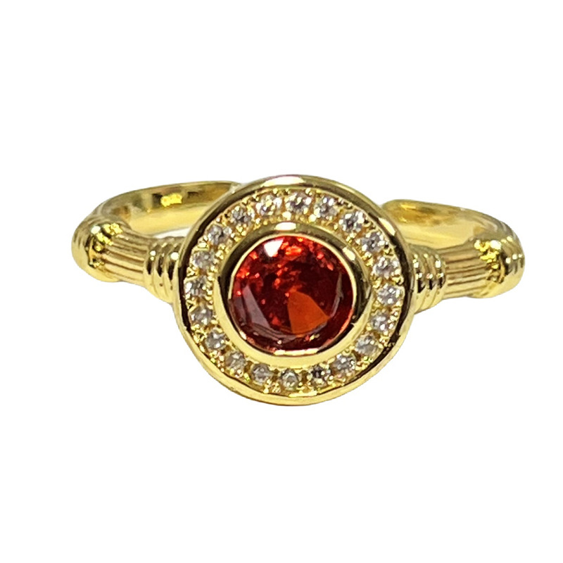 A mid-style, light luxury and high-end goldfish retro open-top ring, a cold and elegant female style, a delicate and versatile index finger ring with colored gemstones Item Picture