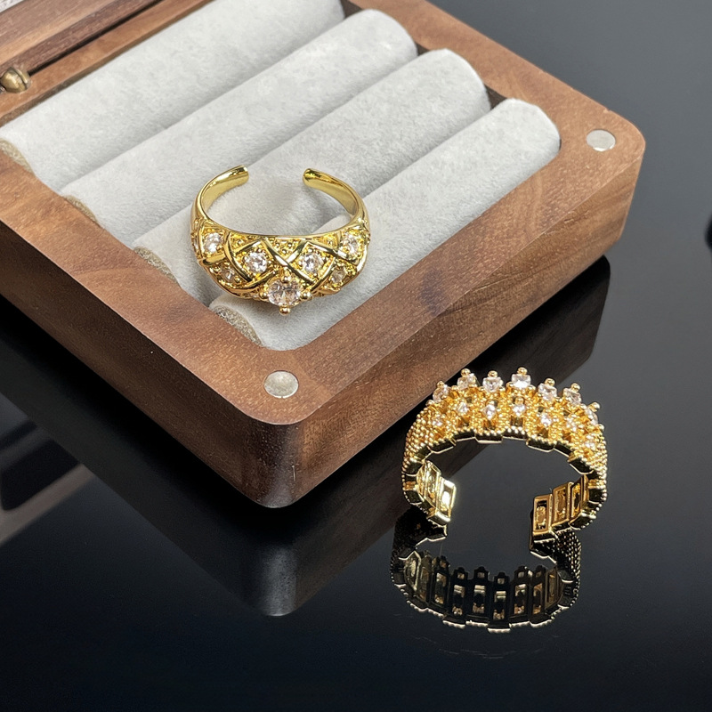 European and American retro light luxury fashion diamond-patterned micro-inlaid open ring for women, exquisitely layered Hong Kong-style niche ring Specification drawing