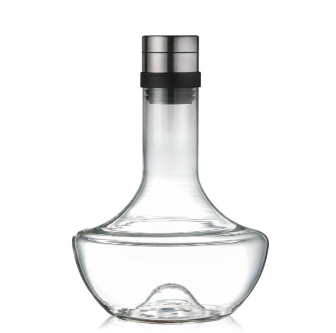 Creative rapid breathing decanter, crystal glass, commercial European wine divider, household red wine jug Application Scenario