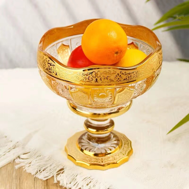 High-end furniture for foreign trade, Middle Eastern gold-plated glass fruit platters, direct supply from half-flower manufacturers, fruit doubo, high-legged fruit baskets for hotels Application Scenario