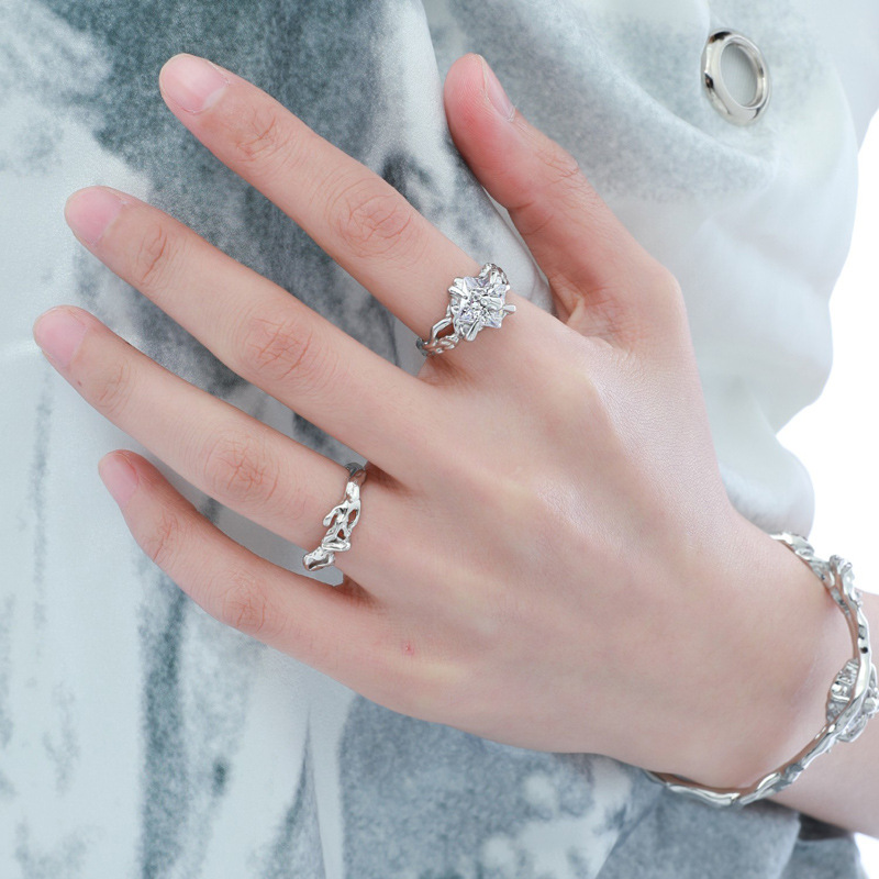 ins cold style irregular pleated personality open ring, women's light luxury high-end couple ring, exquisite ring details Picture